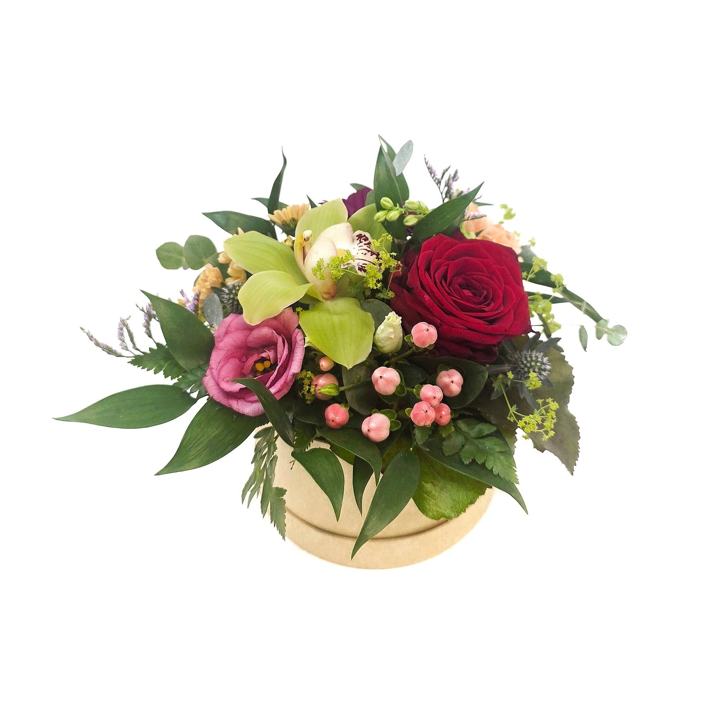 Hatteæske med blomster
